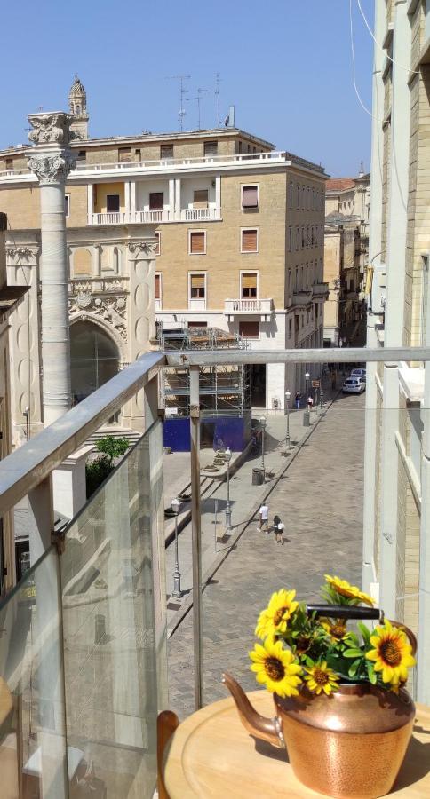 La Colonna Holiday House Appartement Lecce Buitenkant foto